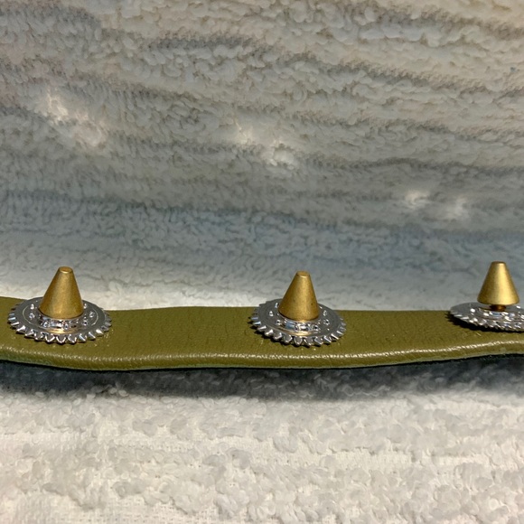 Eddie Borgo stud bracelet.  NWOT. never worn. - Picture 3 of 6